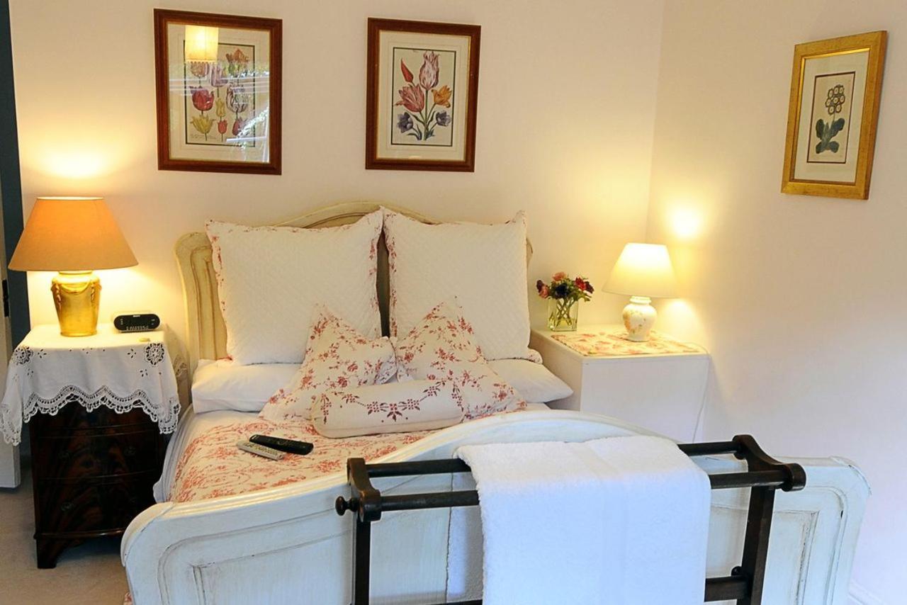 Blackbrook House Holmwood Esterno foto